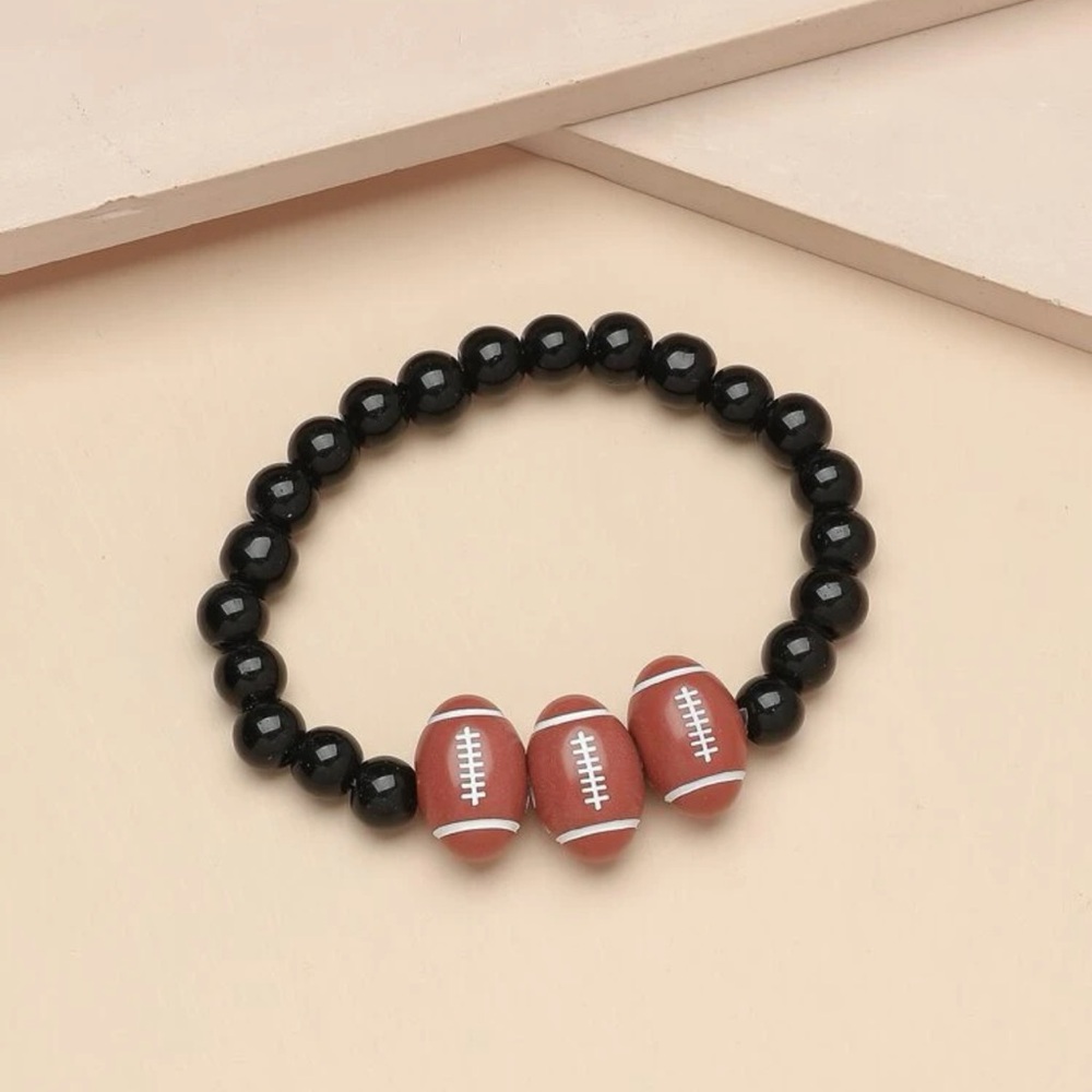 ๐ Awesome Black Beaded Football Bracelet Football ๐